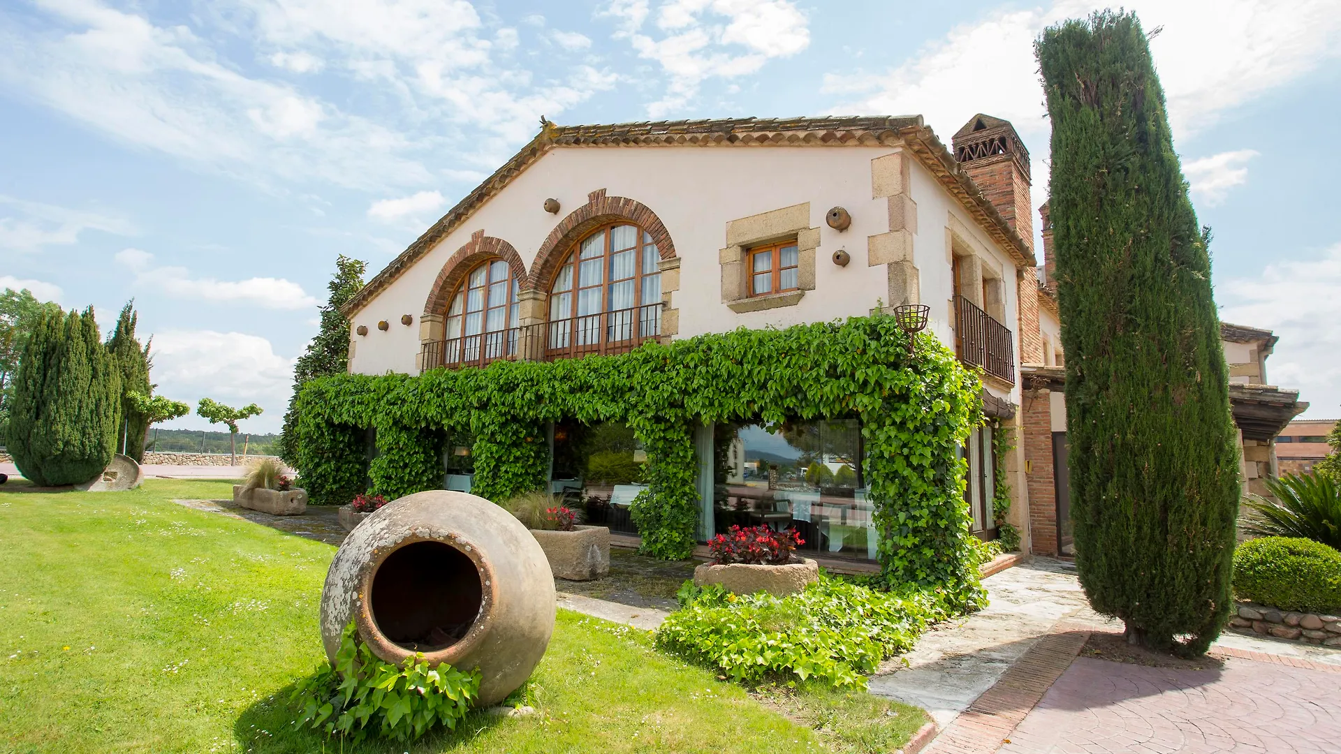 ****  Hotel Mas Sola Santa Coloma De Farners España